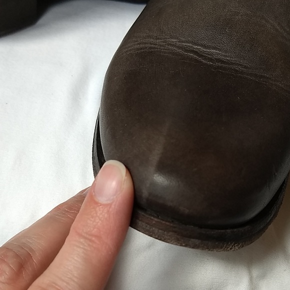 Frye Anna Short Leather Boots - Picture 8 of 8